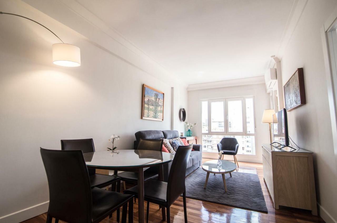 Apartament Elegant Retreat Business District Bernabeu Madryt Zewnętrze zdjęcie
